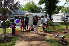 Juggling with kids
